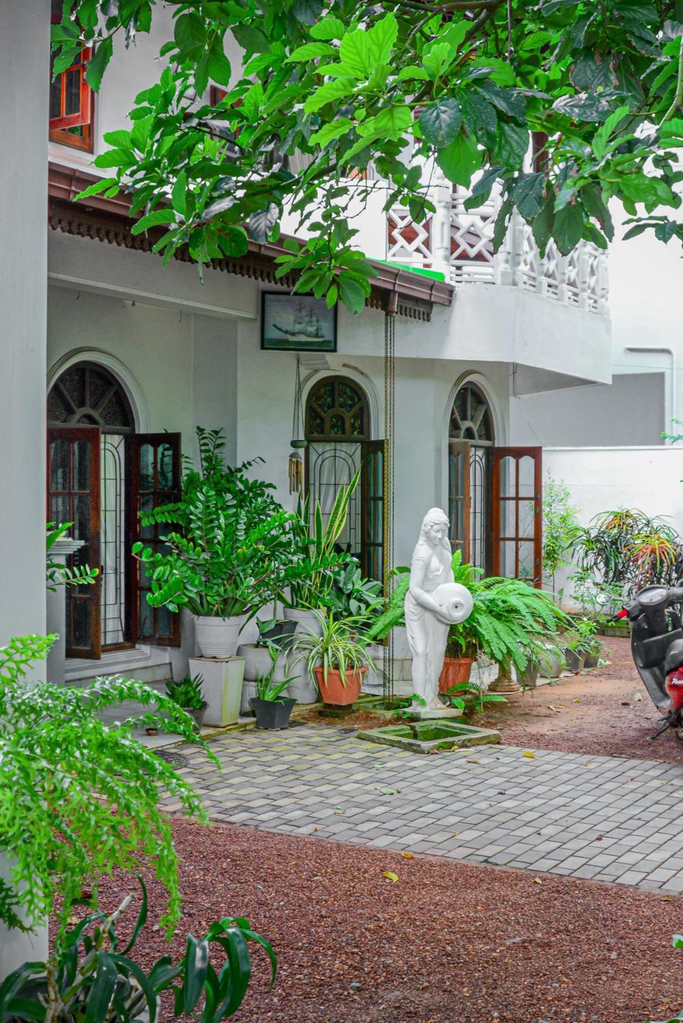 Sakurahana Villa And Ayurveda Aluthgama Esterno foto